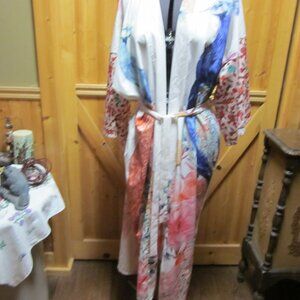 NWOT glam long silky kimon tie front robe lg peacock and flowers sexy glam